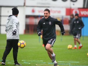 Beşiktaş 11 Eksikle Çalıştı