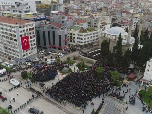 Şehit Pilotu Binlerce Kişi Uğurladı