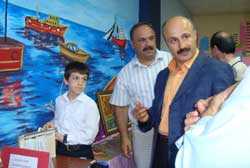 Bu baston hırsızları çarpıyor