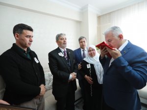 Başbakan’dan, Şehit Polisin Ailesine Ziyaret