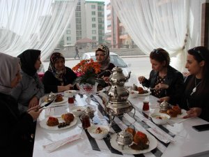 Bu Da ’Gün Evi’