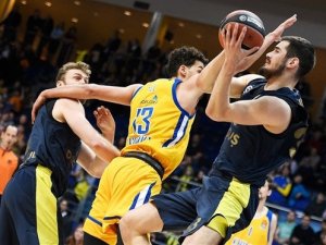 Fenerbahçe Doğuş Deplasmandan Galip Ayrıldı
