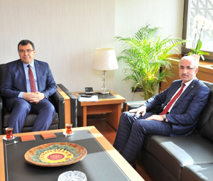 RTEÜ Rektörü Karaman'dan TÜBİTAK Başkanı Mangal'a Ziyaret
