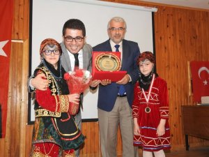 Büyüklerinden Dinledikleri Masalları Kitap Haline Getirdiler