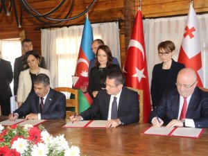 Türkiye, Azerbaycan Ve Gürcistan Savunma Bakanları Giresun’da Yaylada Buluştu...(3)