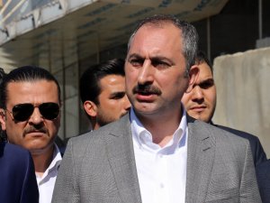 Gül’den Fransa’nın Arabulucu Önerisine Sert Cevap