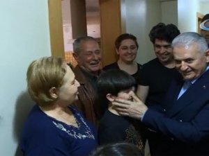 Başbakan Yıldırım Çay Davetine İcabet Etti