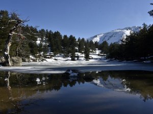 Limni Gölü’nde Turizm Sezonu Hızlı Başladı