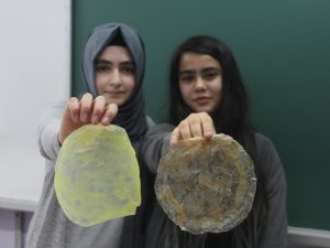 Zararlı Plastiklerin Yerine ’Biyolojik Plastik’ Ürettiler