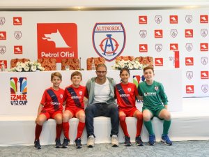 Alex’li U12 İzmir Cup Başlıyor