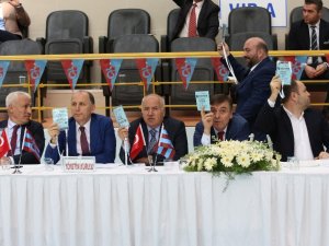 Muharrem Usta Yönetimi İbra Edildi