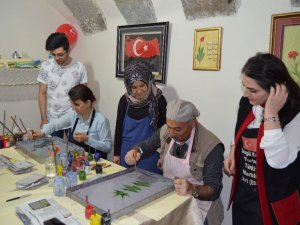 Yaş 70, Sanat Aşkı Bitmemiş