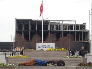 Taksim’de Duygulandıran Görüntü