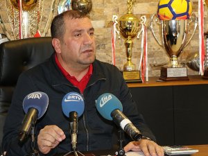 "Türk Futbolunun Katili Başkanlar Ve Yöneticilerdir"
