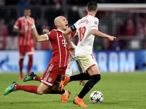 Bayern Münih Yarı Finalde