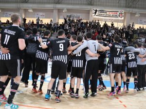 Hentbolda Kupa Beşiktaş’ın