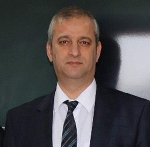 Trabzon Emniyet Müdür Yardımcısı Ayhan Akduman Trafik Kazasında Hayatını Kaybetti