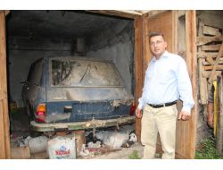 0 Kilometre Otomobil Aldı Ancak 34 Yıldır Bir Türlü Binemedi