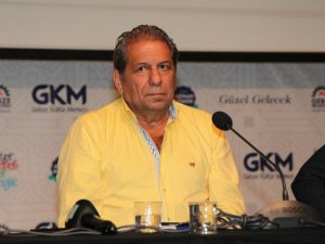 "Bin Liraya 50 Liralık Futbol Görüyorsunuz"