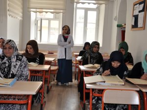 Ninelerin Kur’an-ı Kerim Aşkı