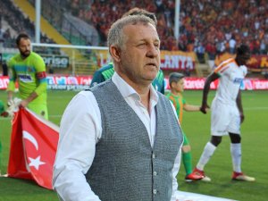 "Alanyaspor Ligde Kalması Gereken Bir Takımdır"