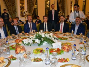 Bakan Canikli Nikah Şahidi Oldu