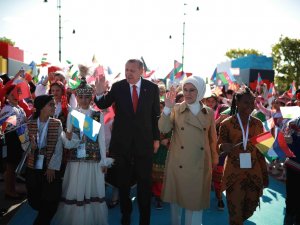 Cumhurbaşkanı Erdoğan, Dünya Çocuklarını Ağırladı