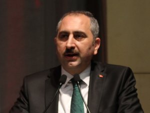Bakan Gül’den Mitinge İzin Vermeyen Ülkelere Tepki