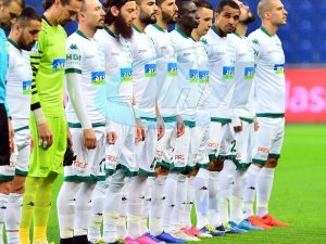 Bir Yeşil, Bir Beyaz İki Farklı Giresunspor