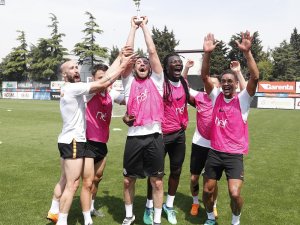 Galatasaray Derbi Hazırlıklarını Sürdürdü