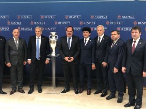 Euro 2024 Adaylık Dosyası Uefa’ya Sunuldu