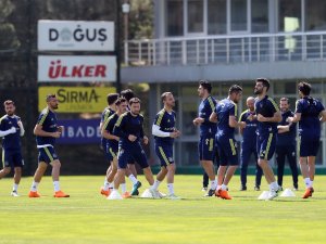 Fenerbahçe’de Kasımpaşa Hazırlıkları Sürüyor