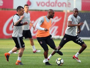 Beşiktaş, Taktik Ve Kondisyon Çalıştı
