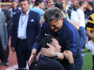 Eskişehirspor Son Dakikada Güldü