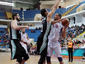 Tahincioğlu Basketbol Süper Ligi: Trabzonspor: 82 - Darüşşafaka: 104