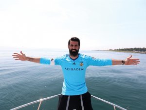 “Beşiktaş’ın Bu Tavrı Futbolu Gölgede Bırakıyor”
