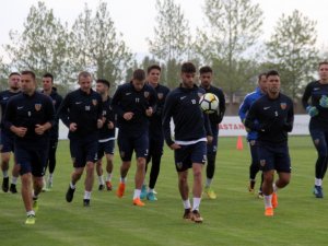 Kayserispor’da Beşiktaş Mesaisi Başladı