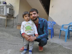 38 Kez Ameliyat Oldu, Yüzü Düzelmedi