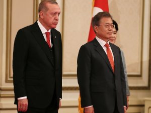 Erdoğan, Moon İle İkili Görüşme Gerçekleştirdi