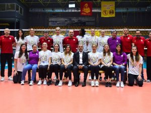 Dişi Aslanlar Final-four Öncesi Basınla Buluştu