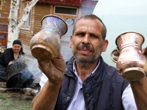 Şehir Şehir Gezerek Kalaycılık Yapıyor
