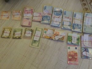 Trabzon’da Fetö/pdy Operasyonlarında Toplam 10 Kişi Gözaltına Alındı
