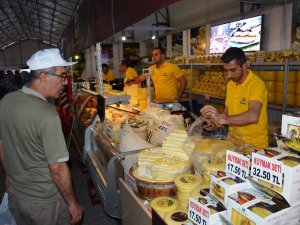 Trabzon’dan Ankara’ya 250 Ton Tereyağı Geldi