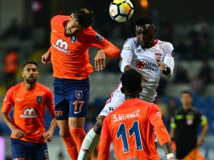 İlk Yarıda Tek Gol Var