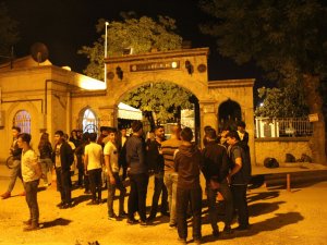 Çorum’da Gizemli Kız Nöbeti Sürüyor