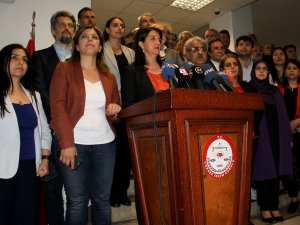 Hdp’den Demirtaş İçin Cumhurbaşkanlığı Adayı Başvurusu