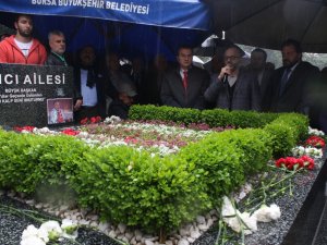 Bursaspor’un Şampiyon Başkanı Mezarı Başında Anıldı