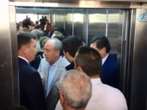 Chp Genel Merkezinde Asansör Krizi