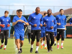 Karabükspor’da Fenerbahçe Mesaisi Başladı