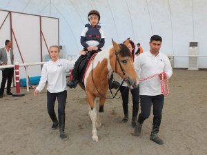 Elazığ’da ’Atla Terapi’ Dönemi